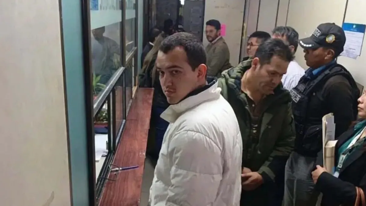Juez DICTA 150 días de DETENCIÓN preventiva para joven con 189,5 kilos de oro en Viru Viru; ordena nuevo pesaje con balanzas exactas
